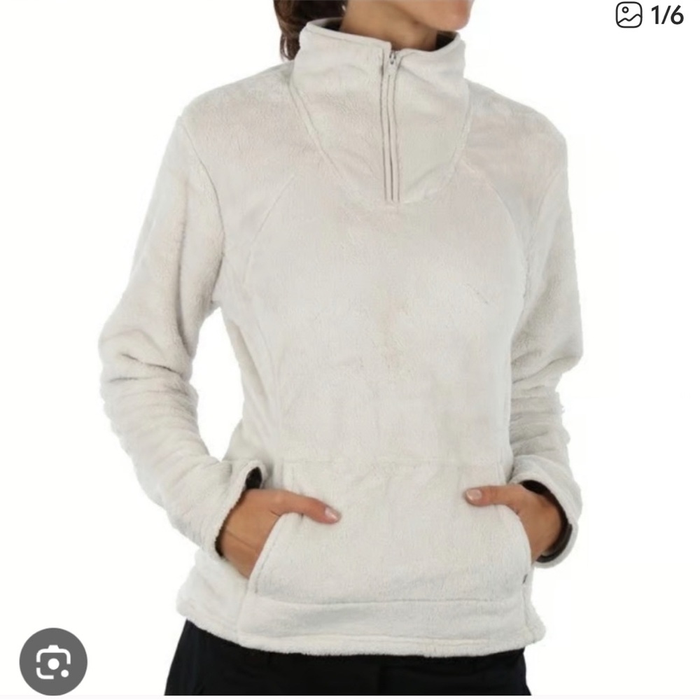 The North Face Women's Cream Fleece Pullover Sweater